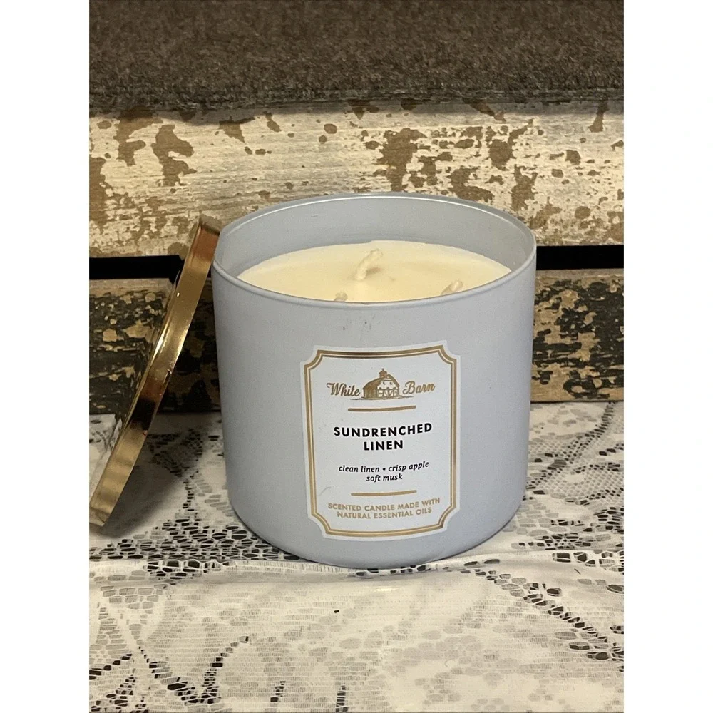 White Barn Sun-Drenched Linen 3-Wick Scented Candle 14.5 oz - Picture 1 of 3